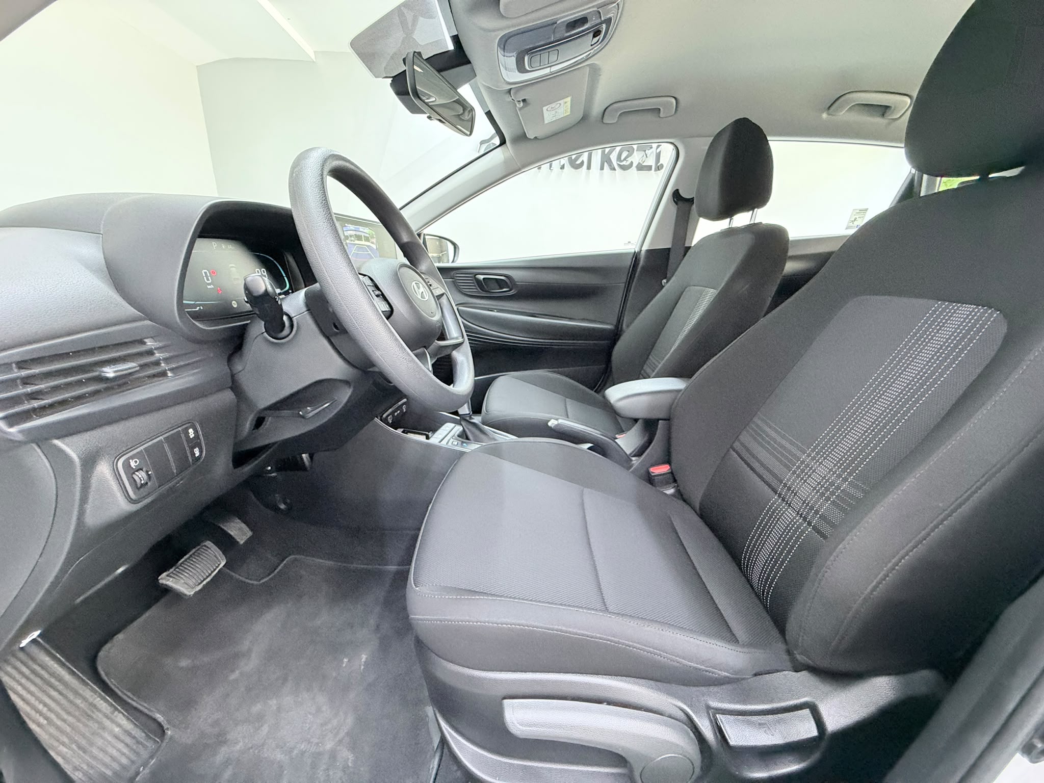 HYUNDAI BAYON 17